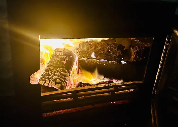 別荘 The Milking Parlour